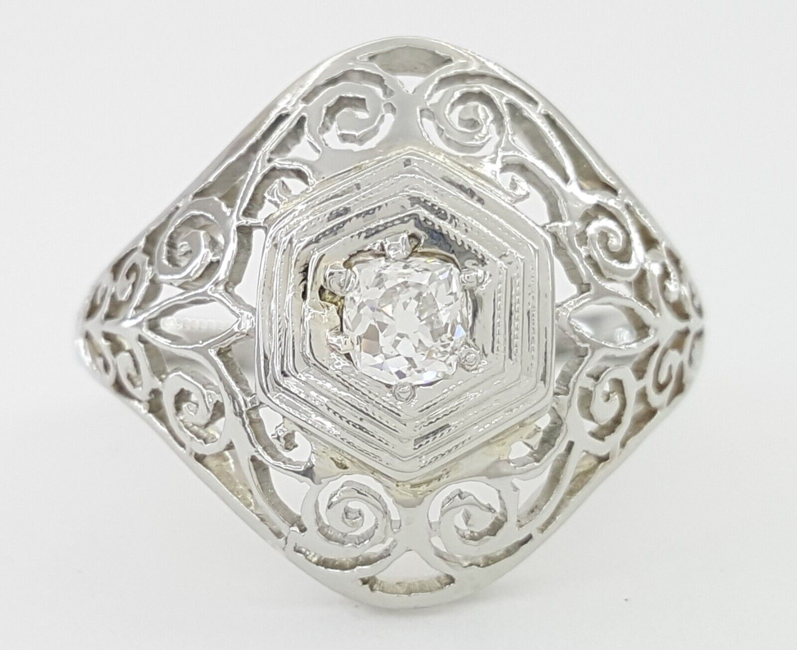 Antique Vintage Art Deco 18k White Gold Old Mine Cut Diamond Ring 0.2 ct