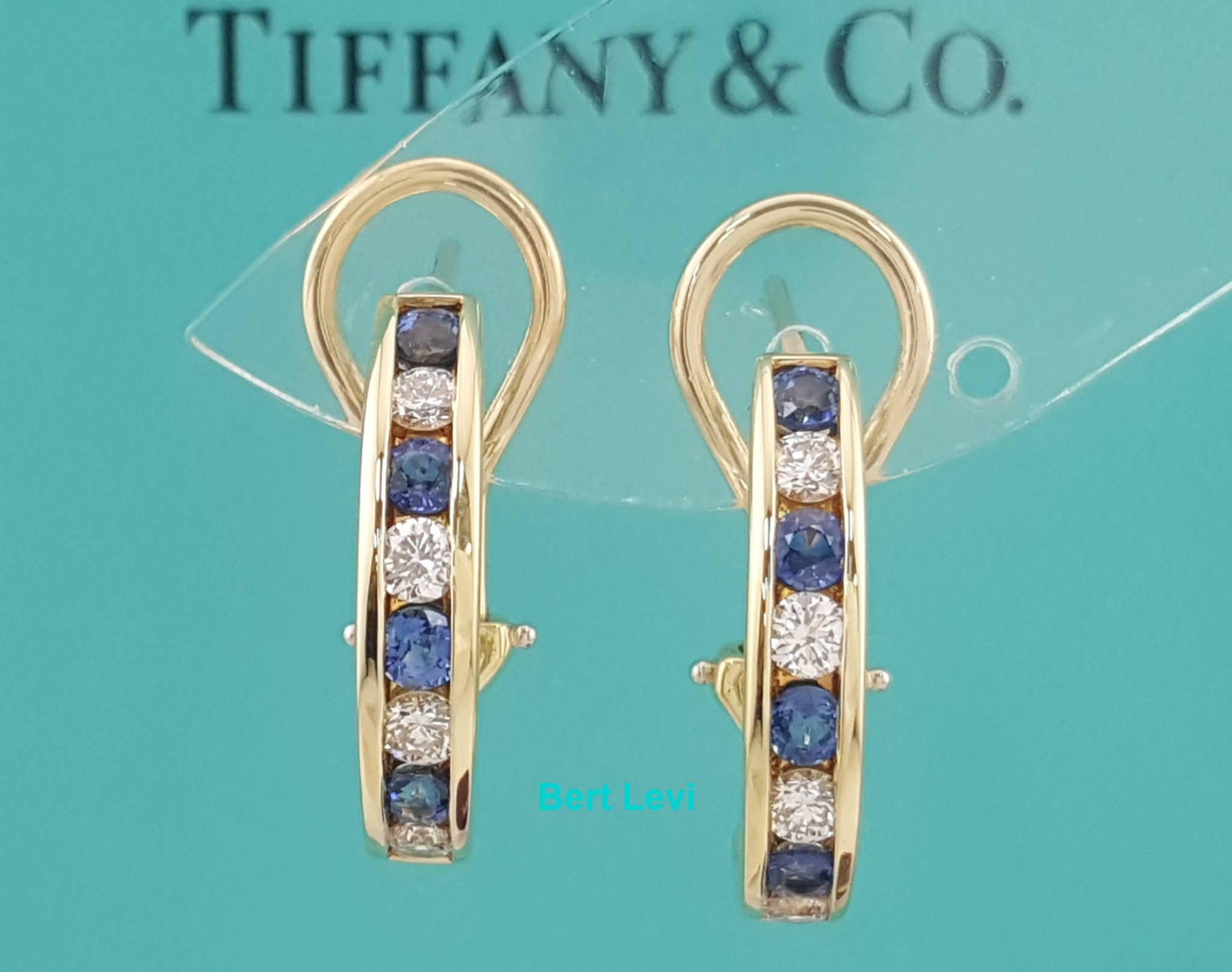 Tiffany & Co Round Diamond & Sapphire 1.36 ct 18K Yellow Gold Omega Earrings