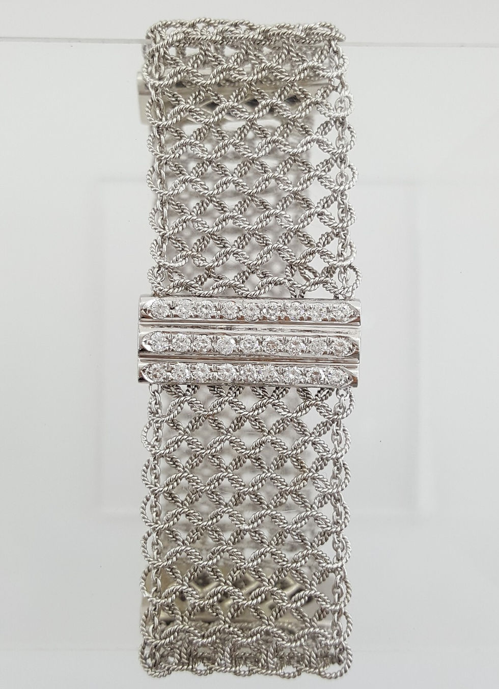 Thumbnail: Vintage Diamond Mesh Bracelet 2.6 ct 33.2 Grams 21.5 mm 18K White Gold