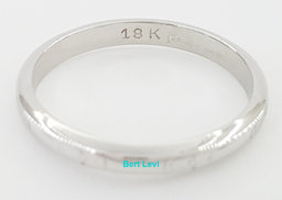 Vintage Art Carved Hand Engraved Wedding Band Ring 18k White Gold 2.3 mm