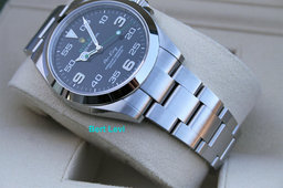 ROLEX 126900 AIRKING 40MM WATCH GREEN NIB