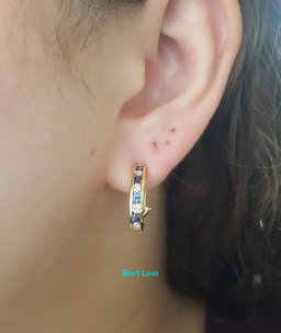 Tiffany & Co Round Diamond & Sapphire 1.36 ct 18K Yellow Gold Omega Earrings