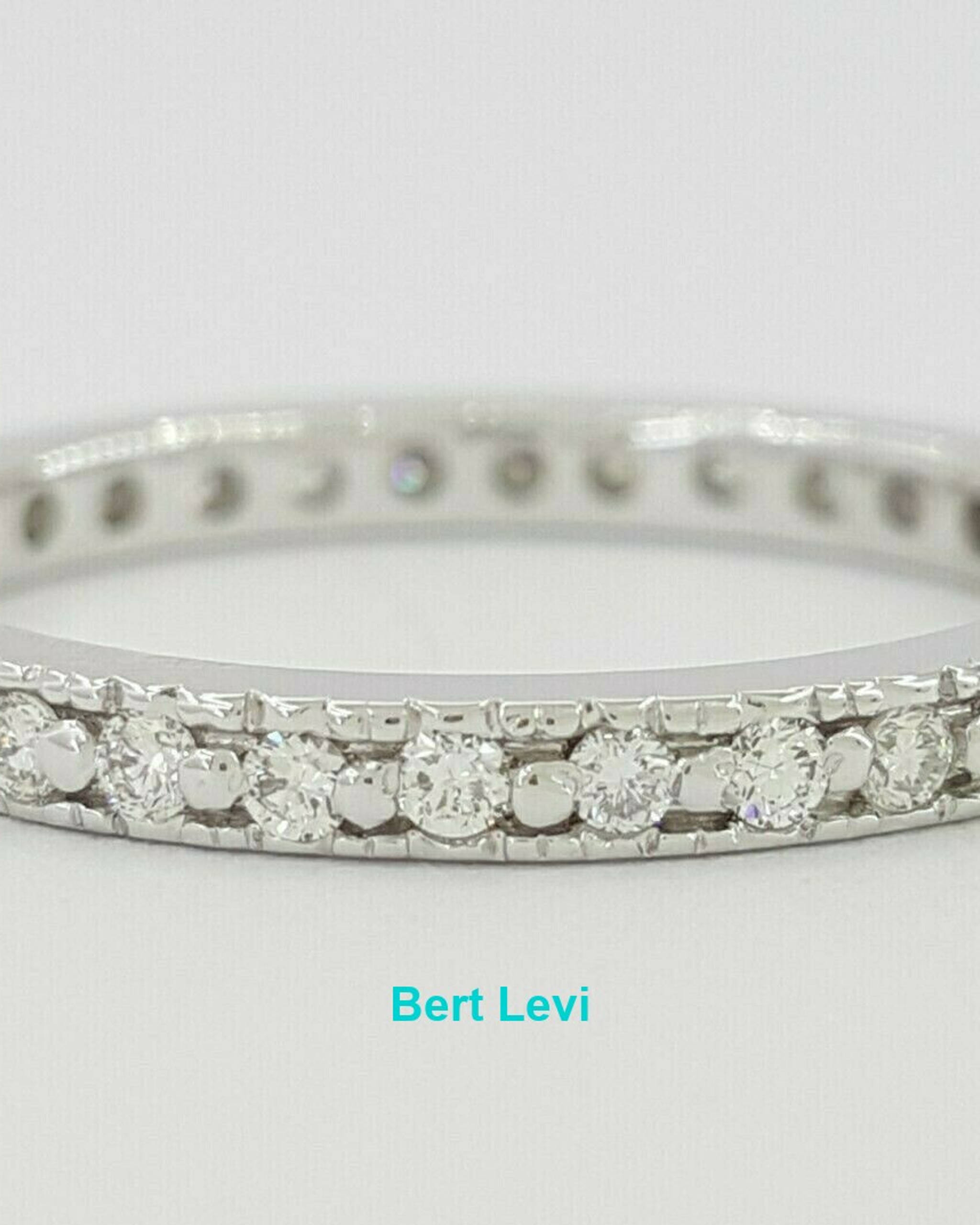 0.5 ct 18K White Gold Round Diamond Eternity Wedding / Anniversary Band Ring 2mm
