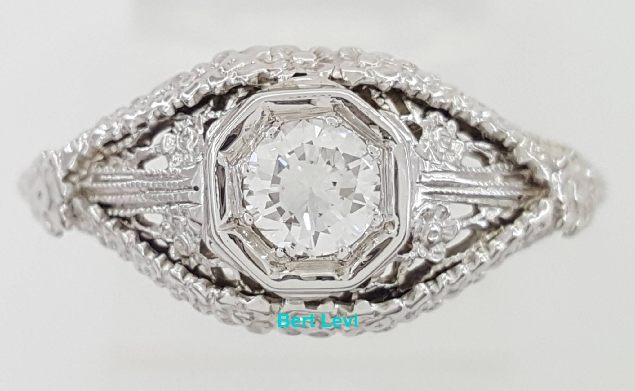 Vintage Art Deco Diamond Engagement Ring 0.3 ct 18k White Gold