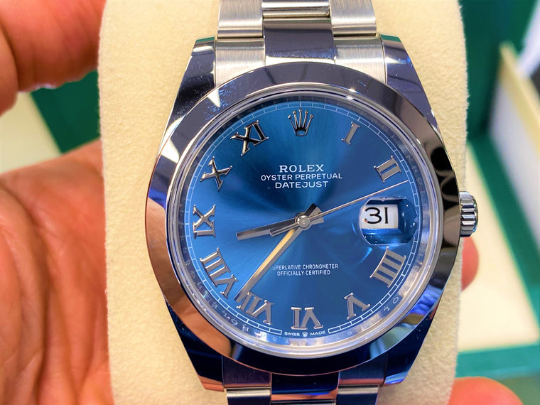 Rolex Oyster Perpetual Datejust 41mm Men's Watch