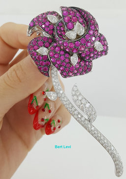 Rose Brooch 18K White Gold 14.26 ct Round & Pear Cut Diamonds & Pink Sapphires