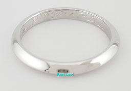 Vintage Tiffany & Co Knife Edge Wedding Band Ring Platinum 2.2 mm 2.7 Grams