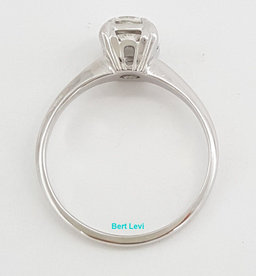 0.45 ct Vintage 14K White Gold Round Cut Diamond Solitaire Engagement Ring 