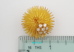 Vintage Tiffany & Co Diamond Sea Urchin Brooch Pin 0.55 ct 18k Gold 16.8 Grams