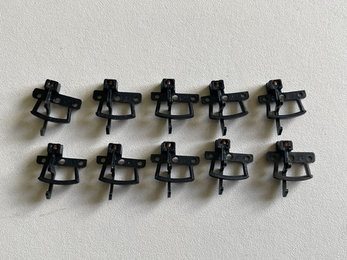 36-009 LARGE LOOP SCREW-ON COUPLINGS (10) | jwmodelrailways