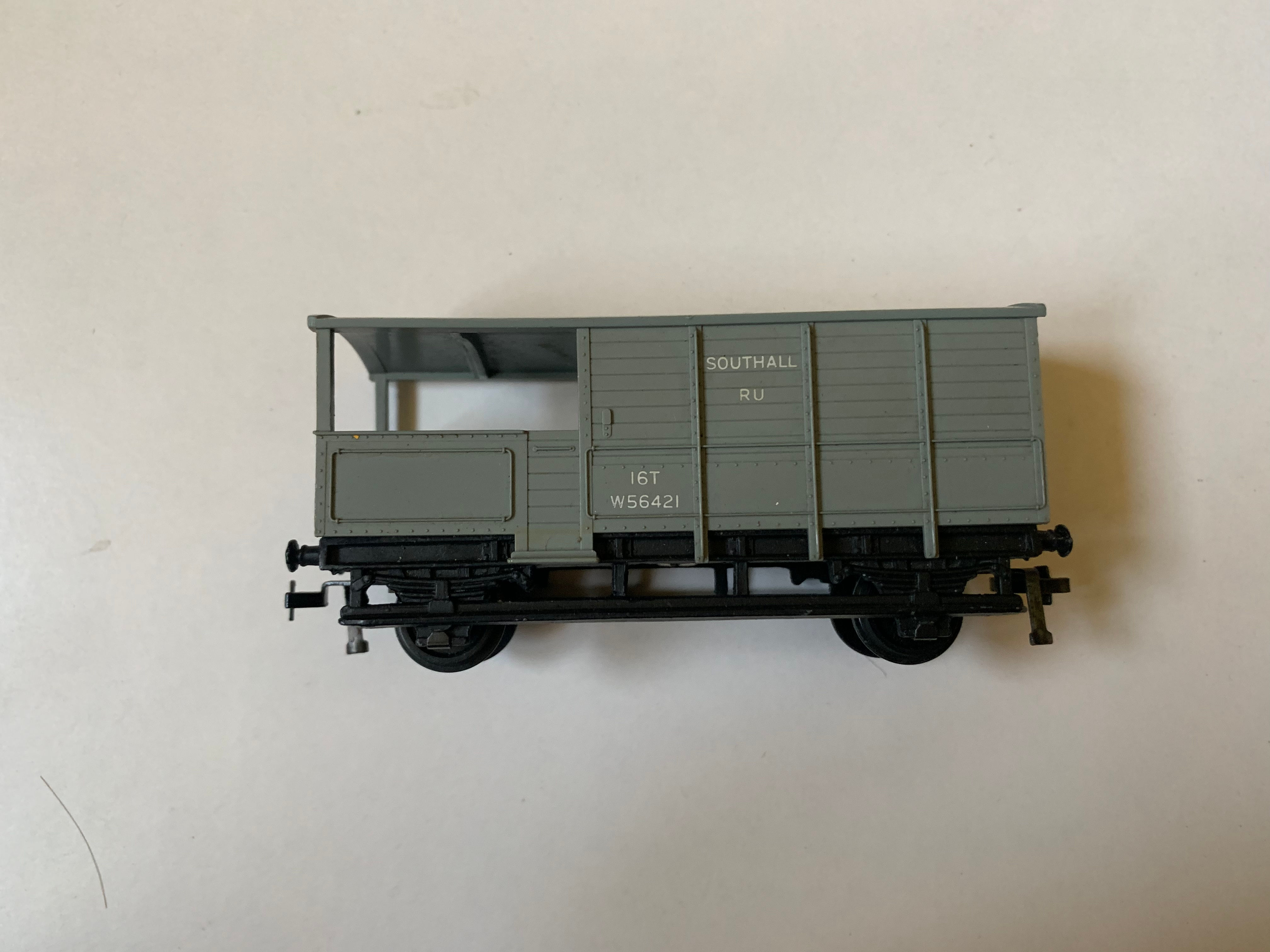 32048 SD6 GOODS BRAKE VAN WR SOUTHALL UNBOXED
