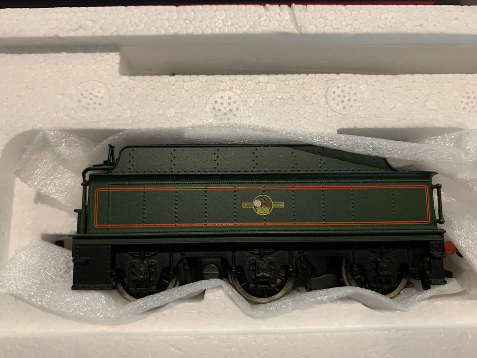 Thumbnail: 31-827A 43XX 4377 BR GREEN LINED LATE CREST
