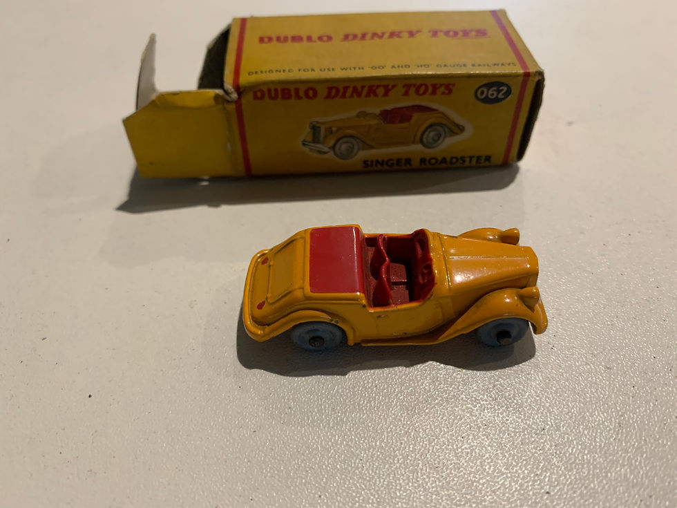 Thumbnail: DINKY DUBLO 062 SINGER ROADSTER