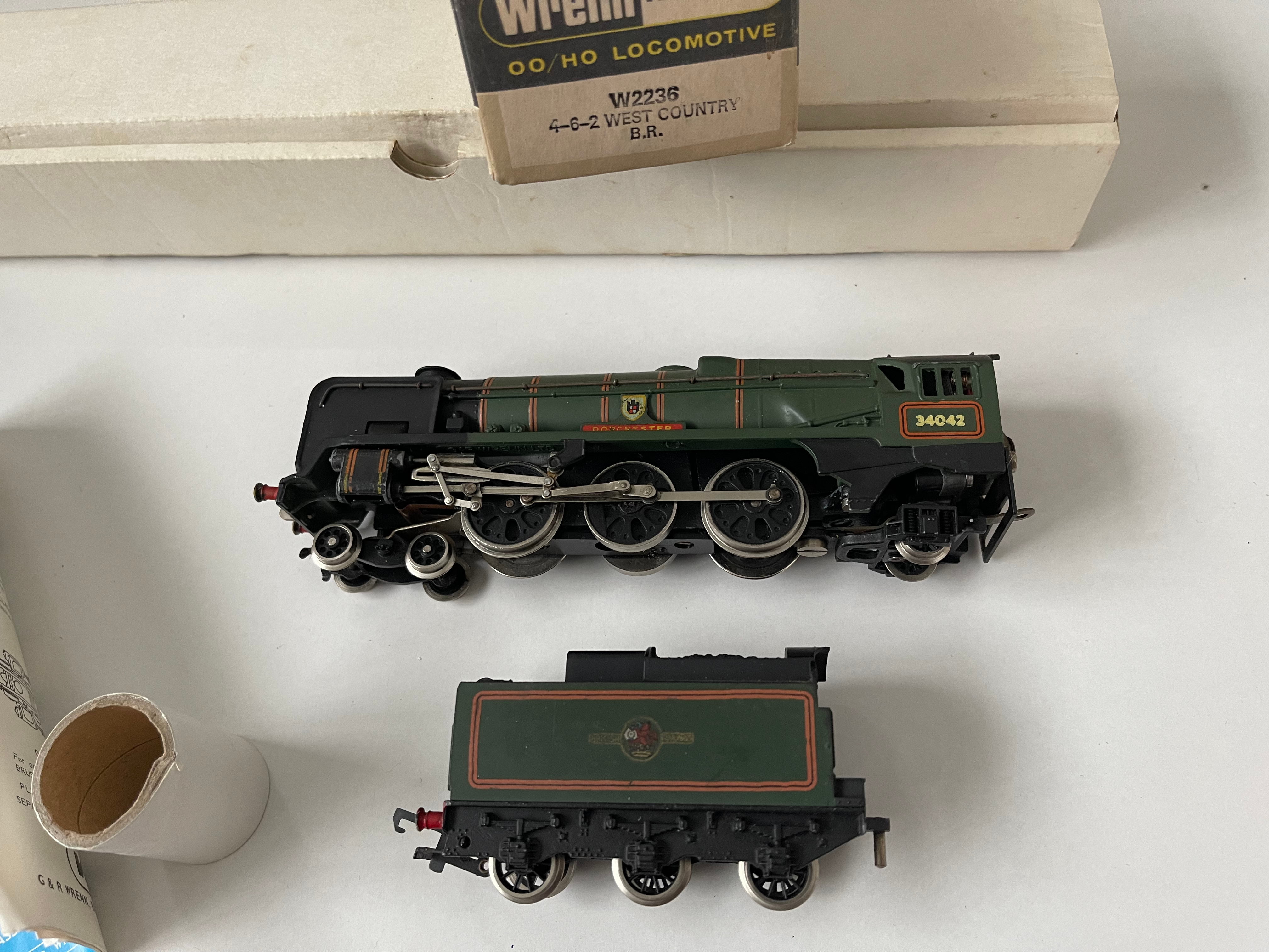 W2236 DORCHESTER LOCOMOTIVE & TENDER 34042 - BOXED