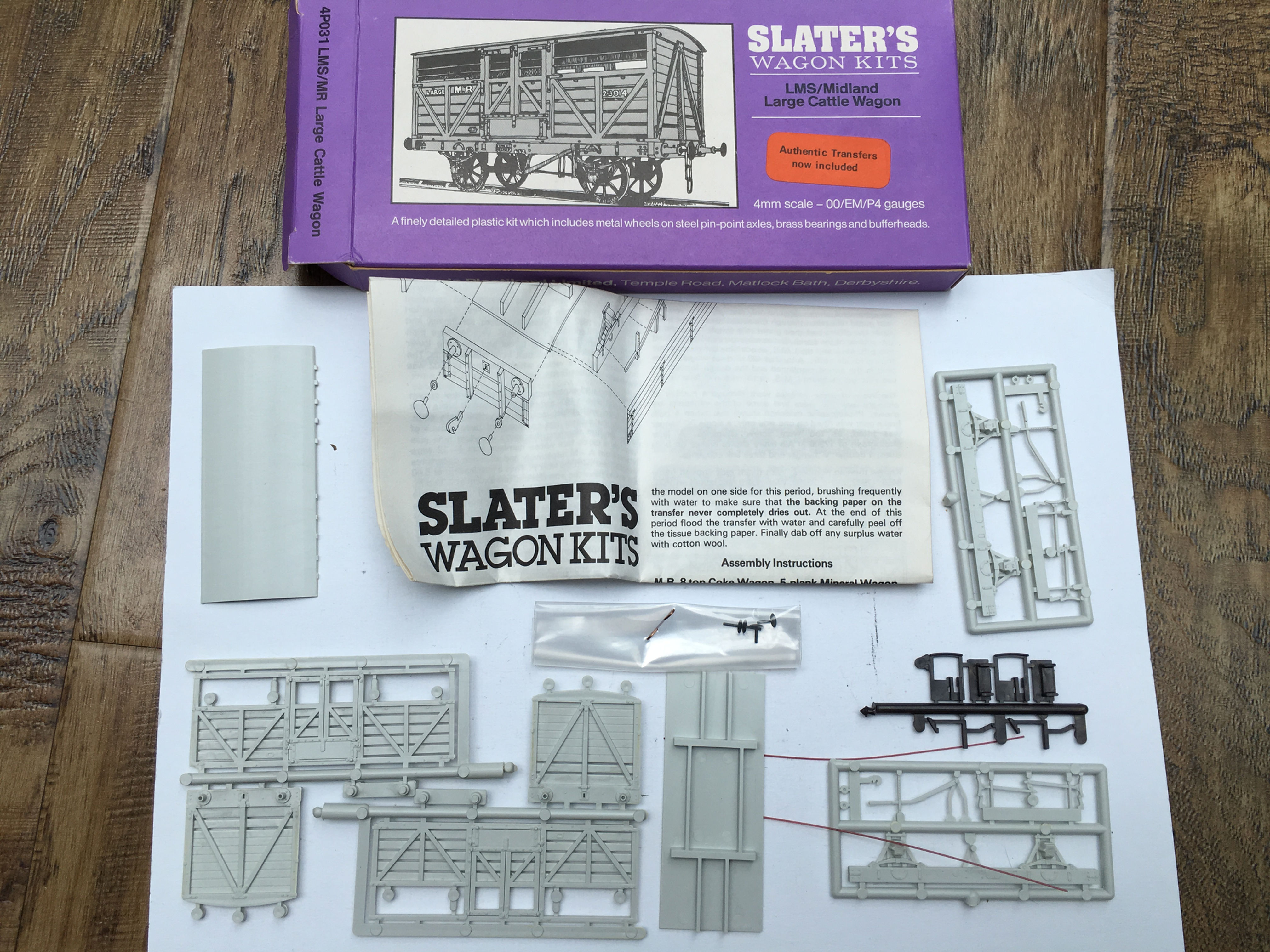 SLATERS WAGON KIT 4P031 LMS / MIDLAND LARGE CATTLE WAGON