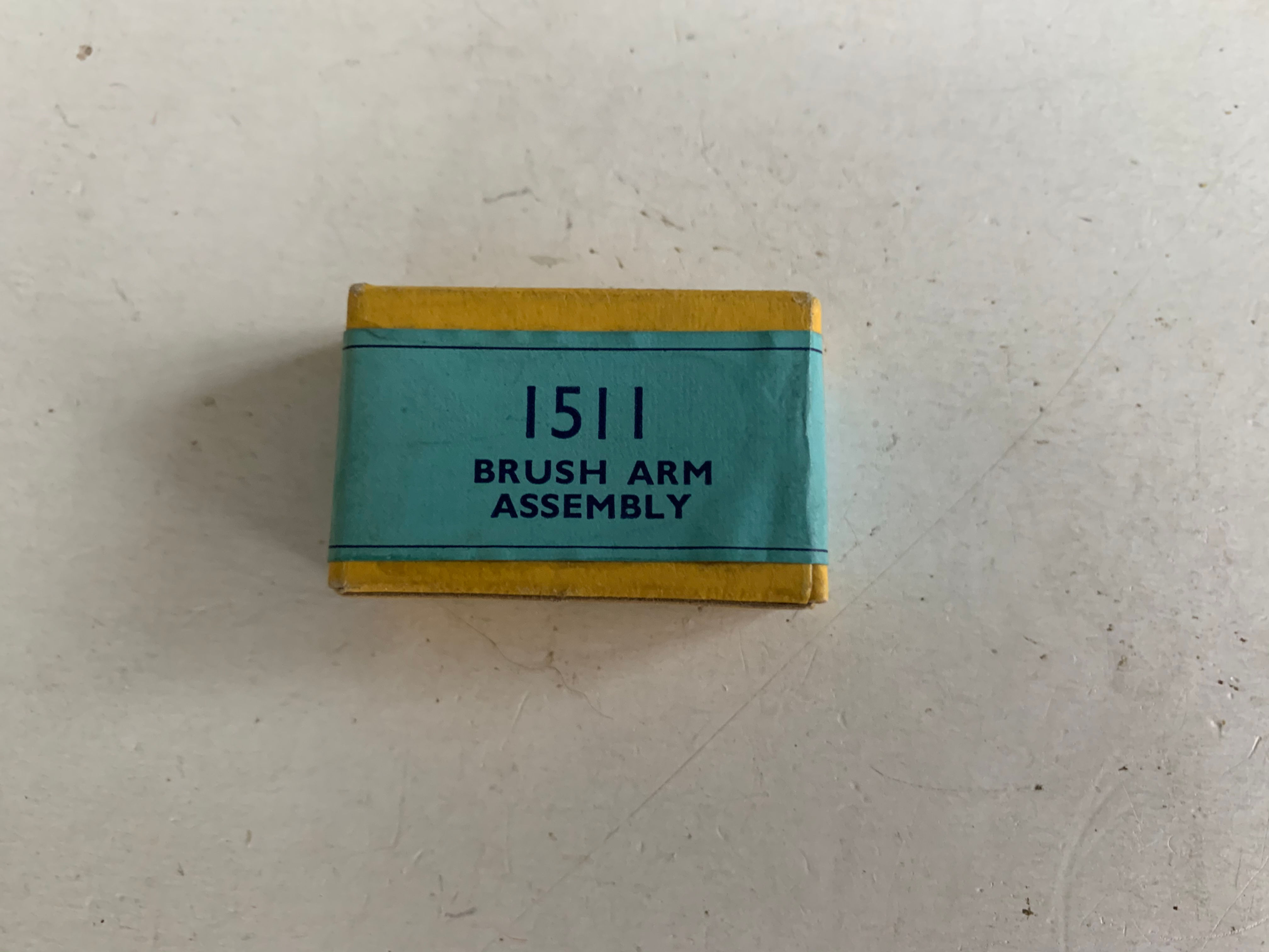 1511 20237 6 x BRUSH ARM ASSEMBLY