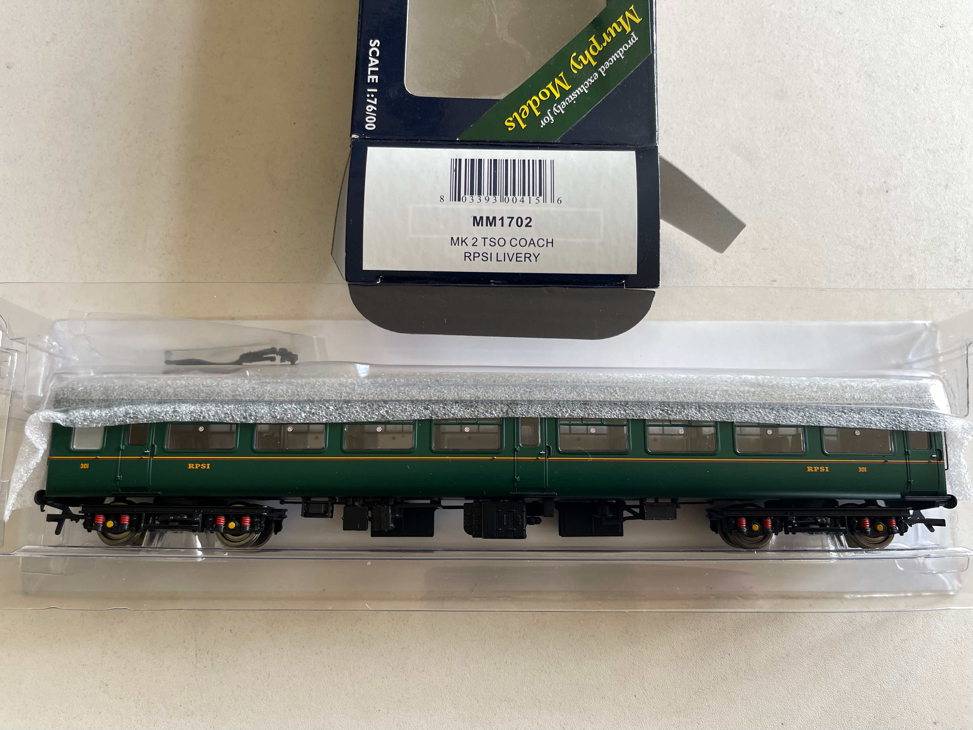 MM1702 MK2 TSO COACH RPSI LIVERY 301