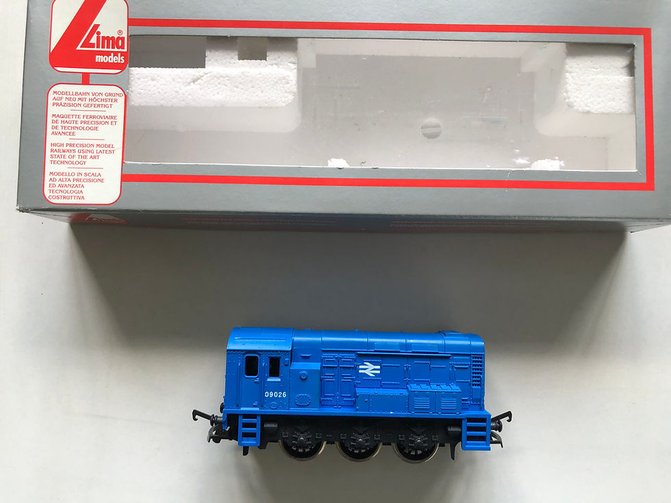 205107 BR CLASS 09 DIESEL SHUNTER LOCOMOTIVE 09026