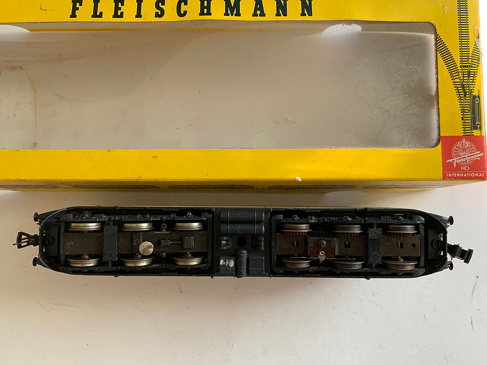 Thumbnail: FLEISCHMANN 4375 DB ELECTRIC LOCOMOTIVE 103 118-6
