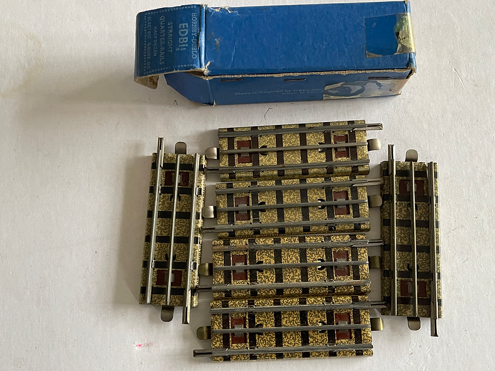Thumbnail: 32202 EDB1&1/4 - 6 x QUARTER STRAIGHTS BOXED