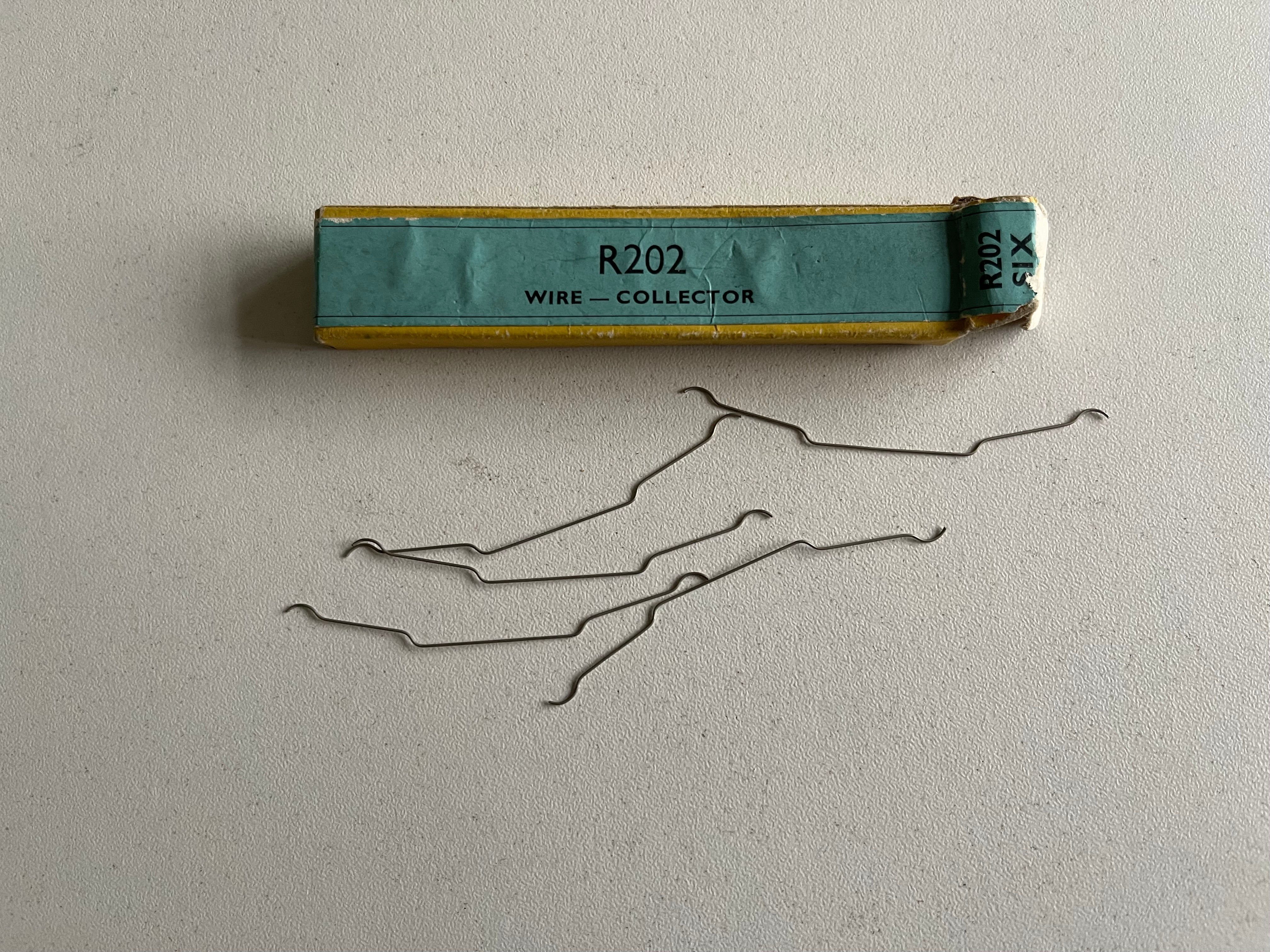 R202 20733 WIRE - COLLECTOR (5)