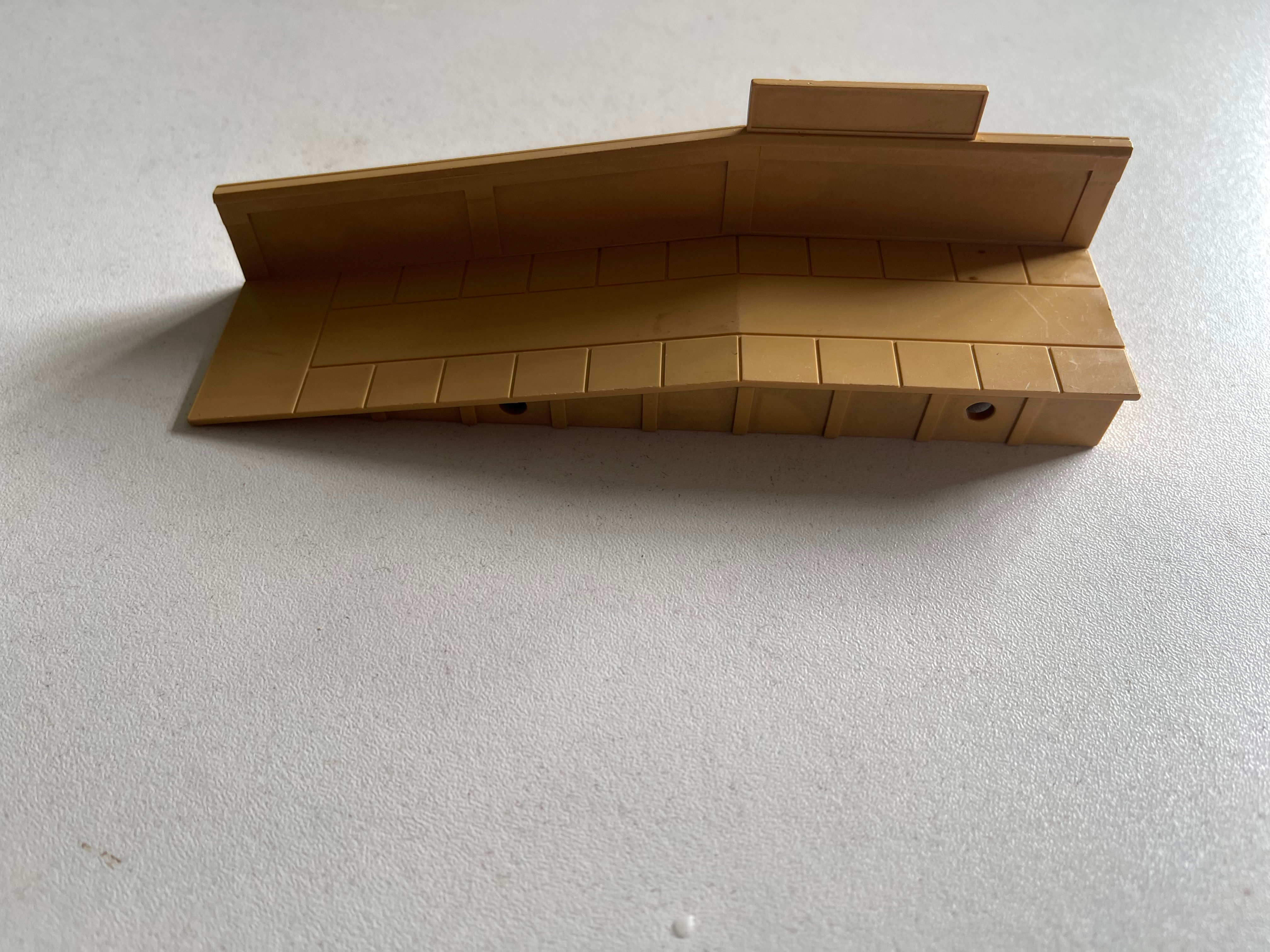 5083 LEFT HAND RAMP FOR THIN PLATFORM FROM TERMINAL OR THROUGH STATION SET