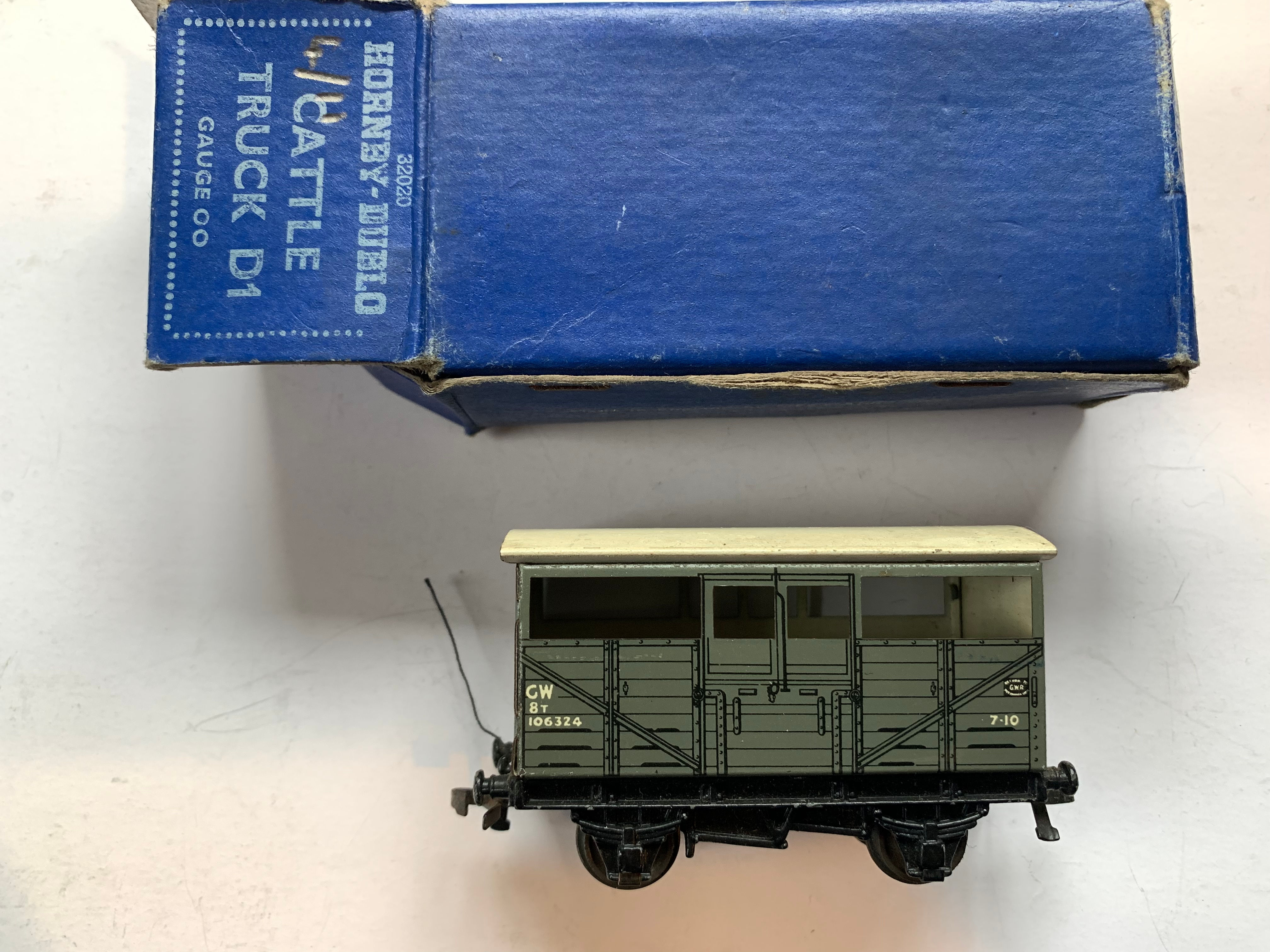 32020 GWR D1 CATTLE TRUCK 106324 BOXED 8/1952