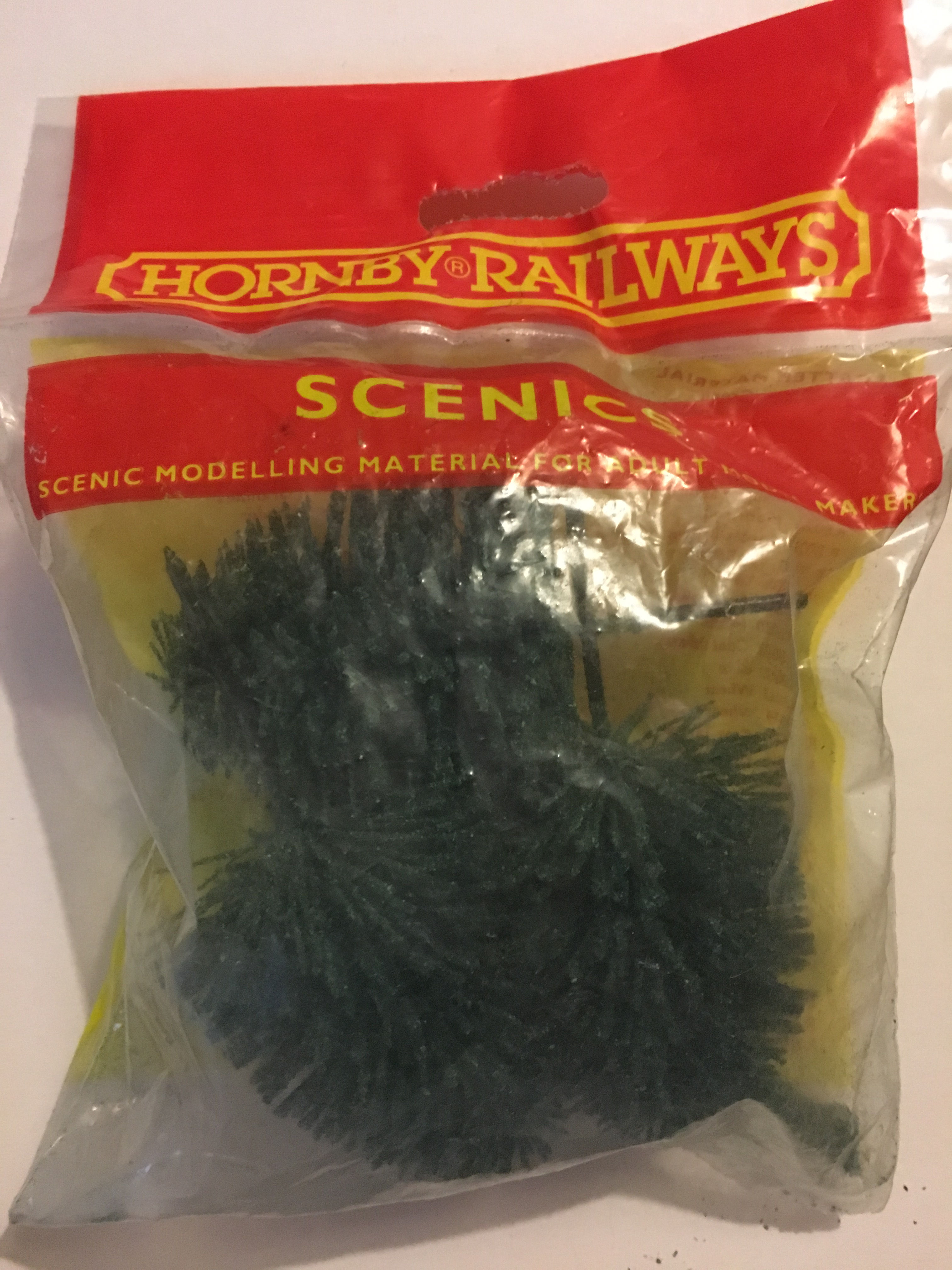 R.8057 MEDIUM DARK GREEN TREES (3)