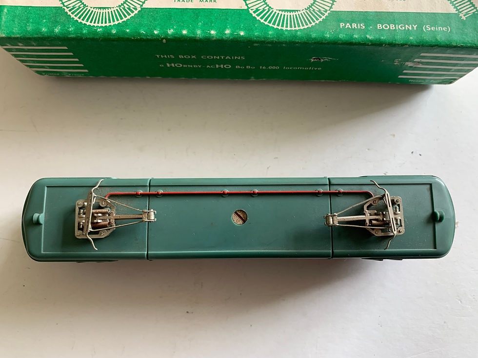 Thumbnail: HORNBY-ACHO 638 BO BO 16009 SNCF LOCOMOTIVE