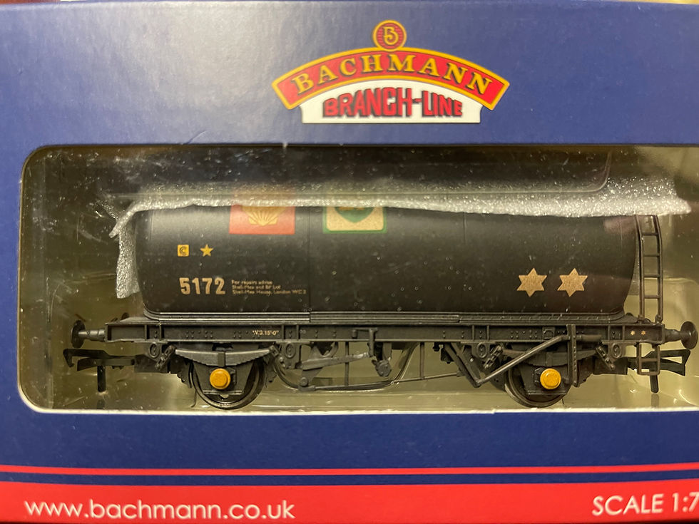 Thumbnail: 37-577W TTA TANK WAGON SHELL BP BLACK WEATHERED
