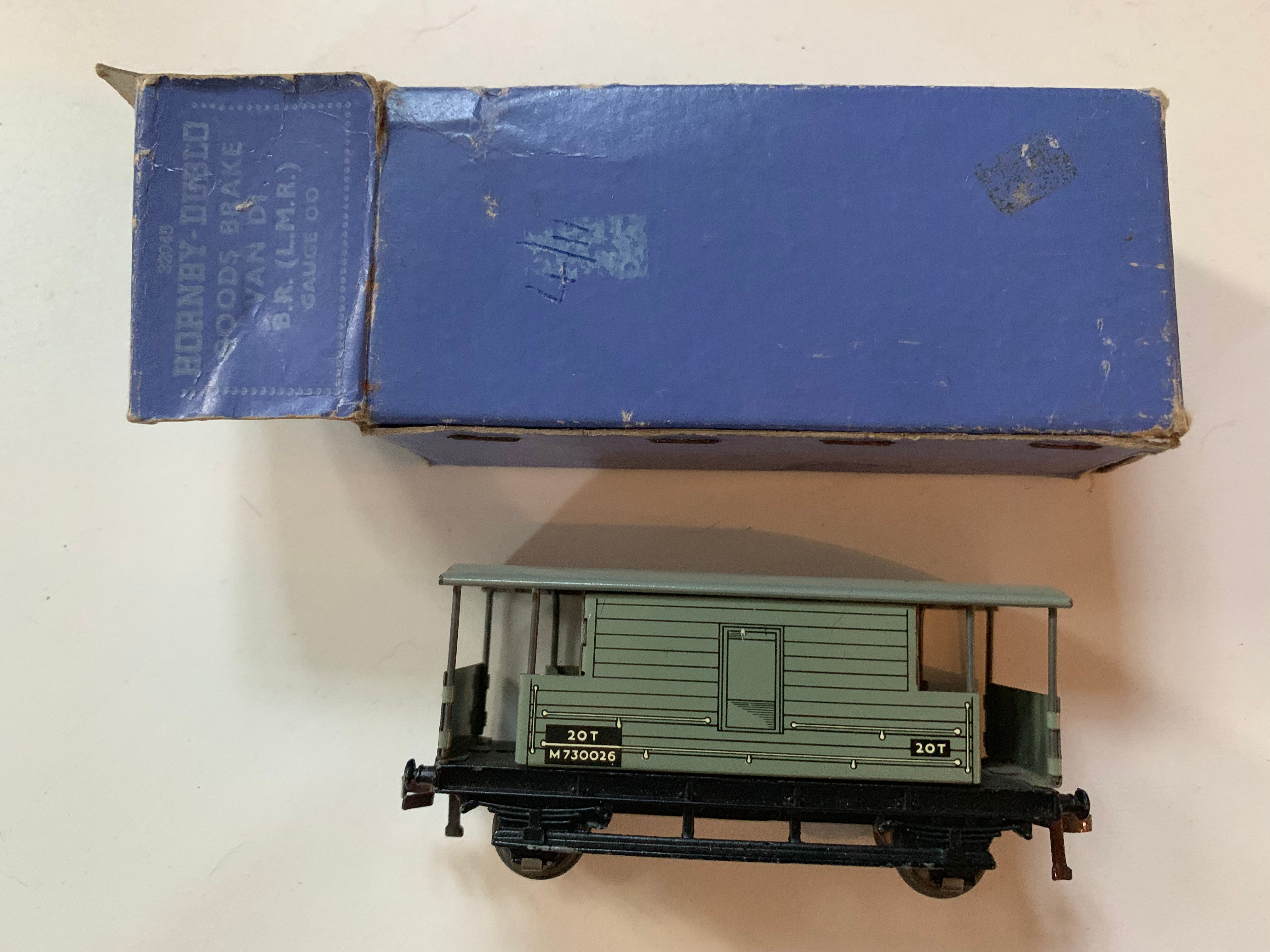 32045 D1 GOODS BRAKE VAN B.R. (L.M.R.) BOXED