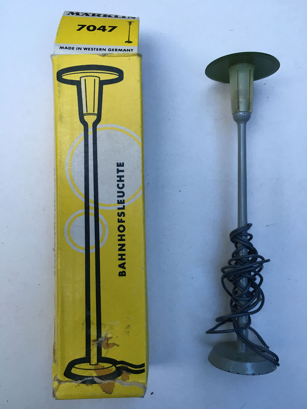 MARKLIN 7047 STATION LAMP