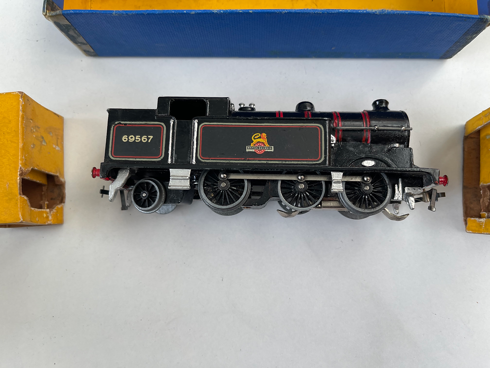 Thumbnail: EDL17 0-6-2 BR BLACK TANK LOCOMOTIVE 69567 BOXED