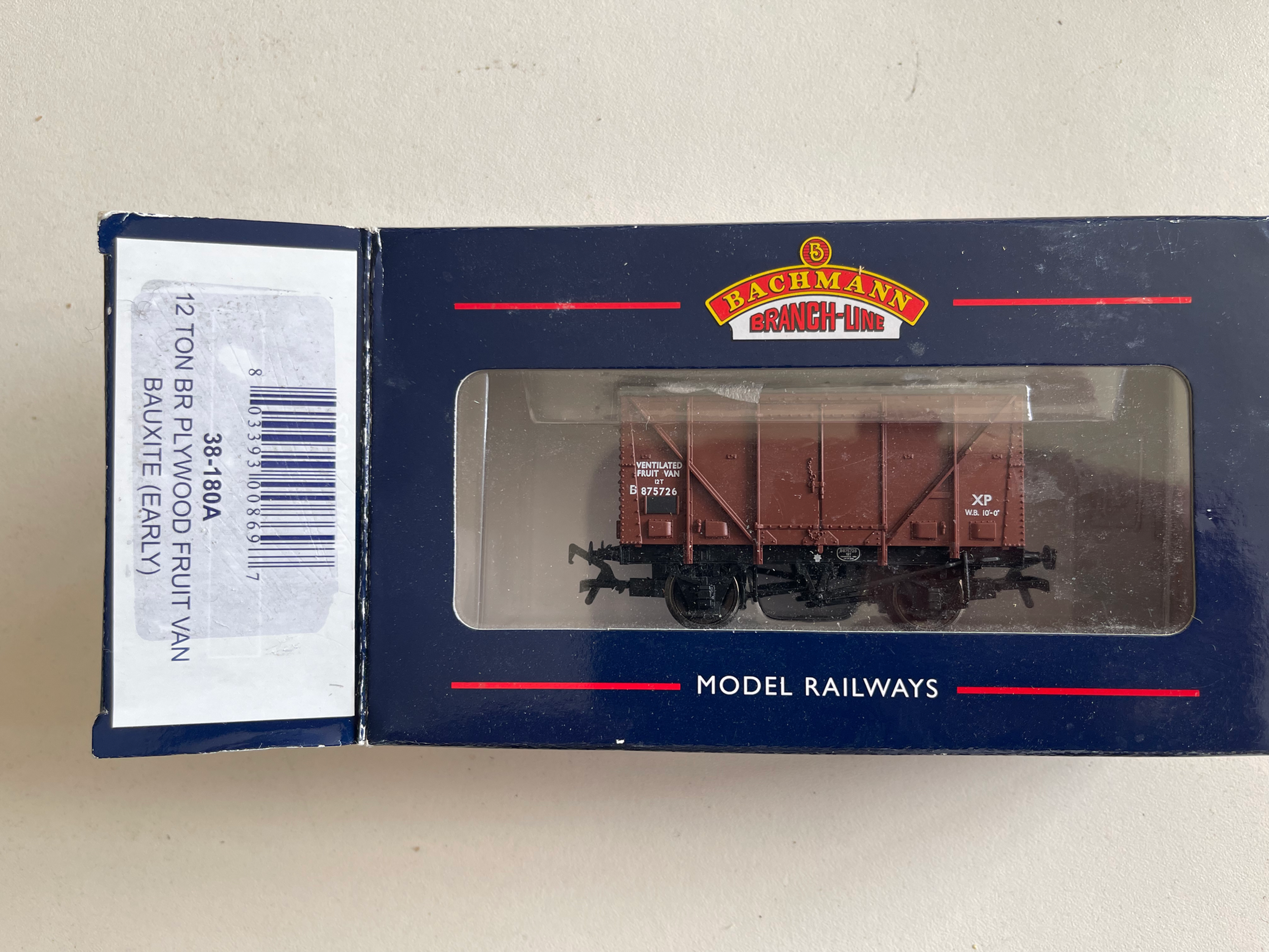 38-180A 12 TON BR PLYWOOD FRUIT VAN BAUXITE (EARLY)