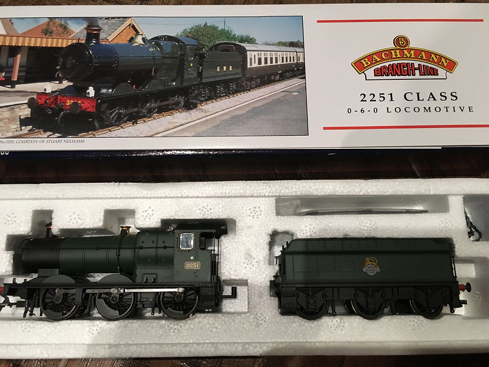 Thumbnail: 32-303 2251 COLLETT GOODS BR GREEN E/CREST