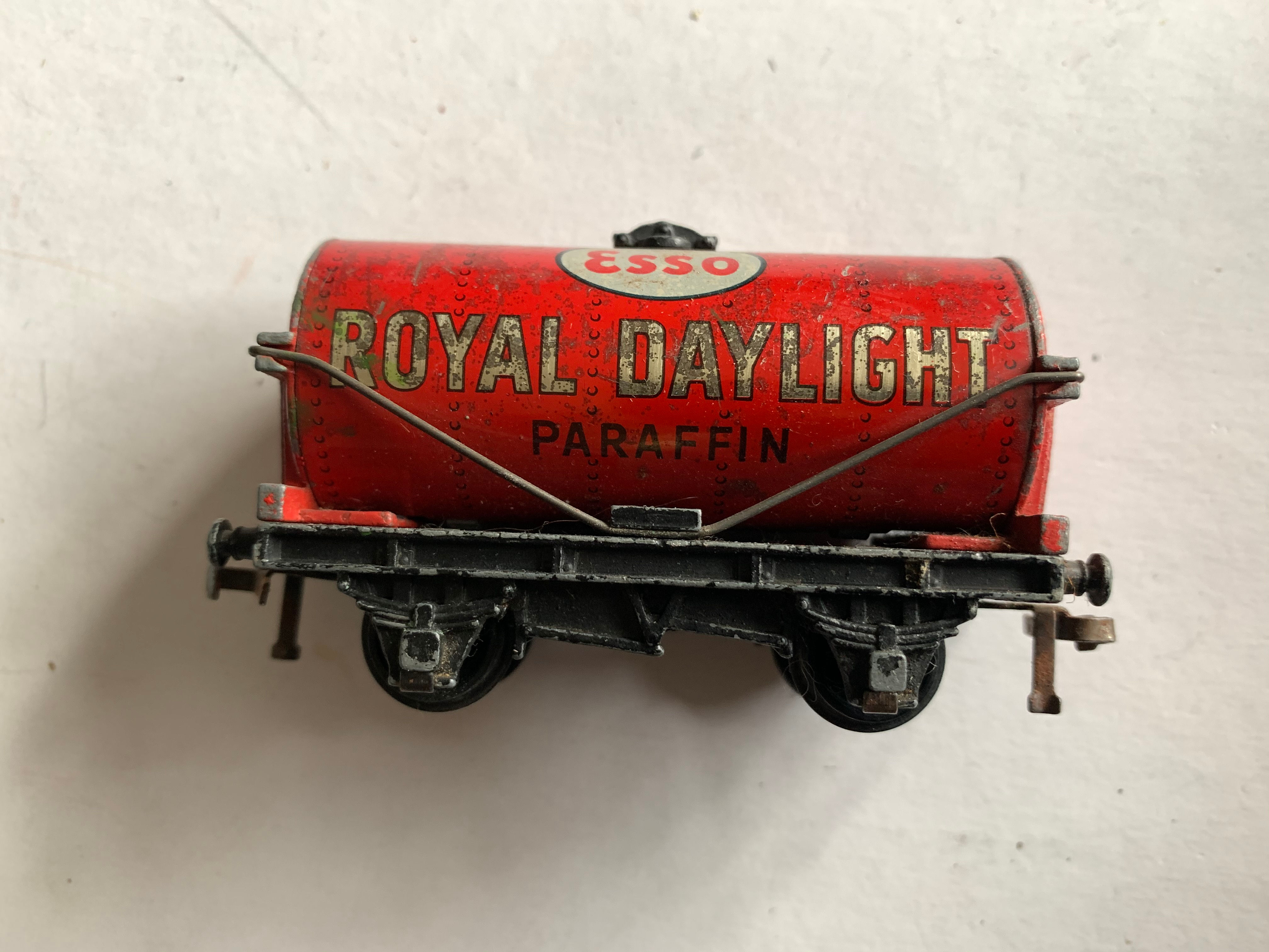 TANK WAGON ROYAL DAYLIGHT - 2 or 3 RAIL