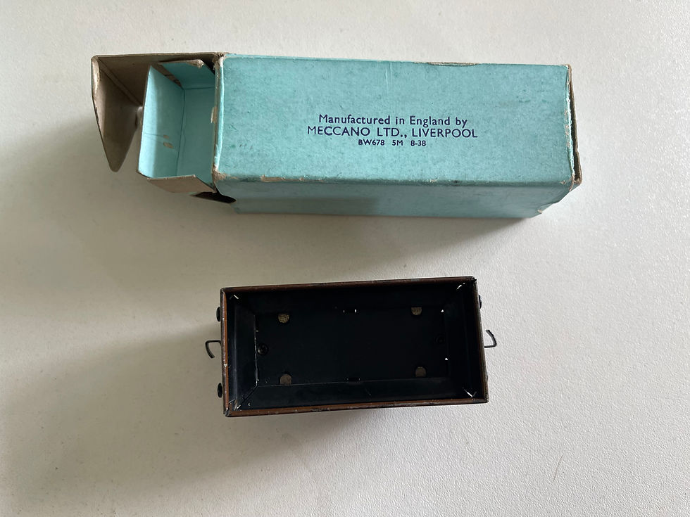 Thumbnail: PRE WAR D303 LMS 12 TON OPEN GOODS WAGON - BOXED 8/1938