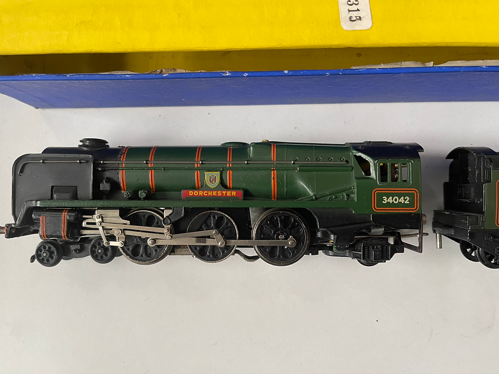Thumbnail: 3235 4-6-2 SR WEST COUNTRY DORCHESTER LOCOMOTIVE & TENDER - BOXED