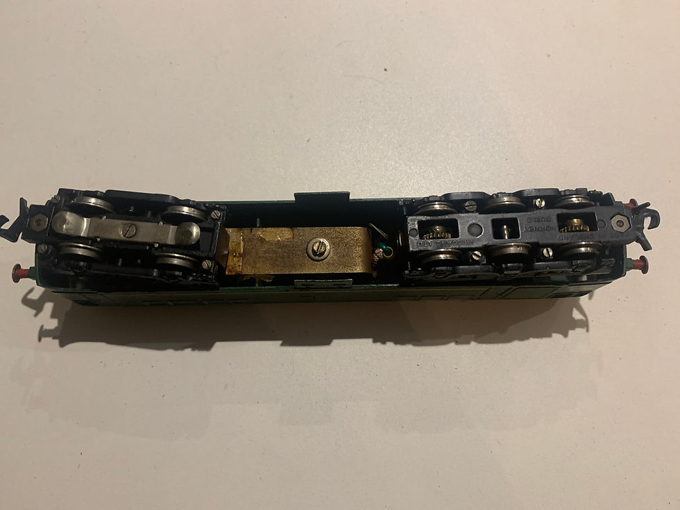 Thumbnail: 3233 CO-BO DIESEL ELECTRIC LOCOMOTIVE D5713