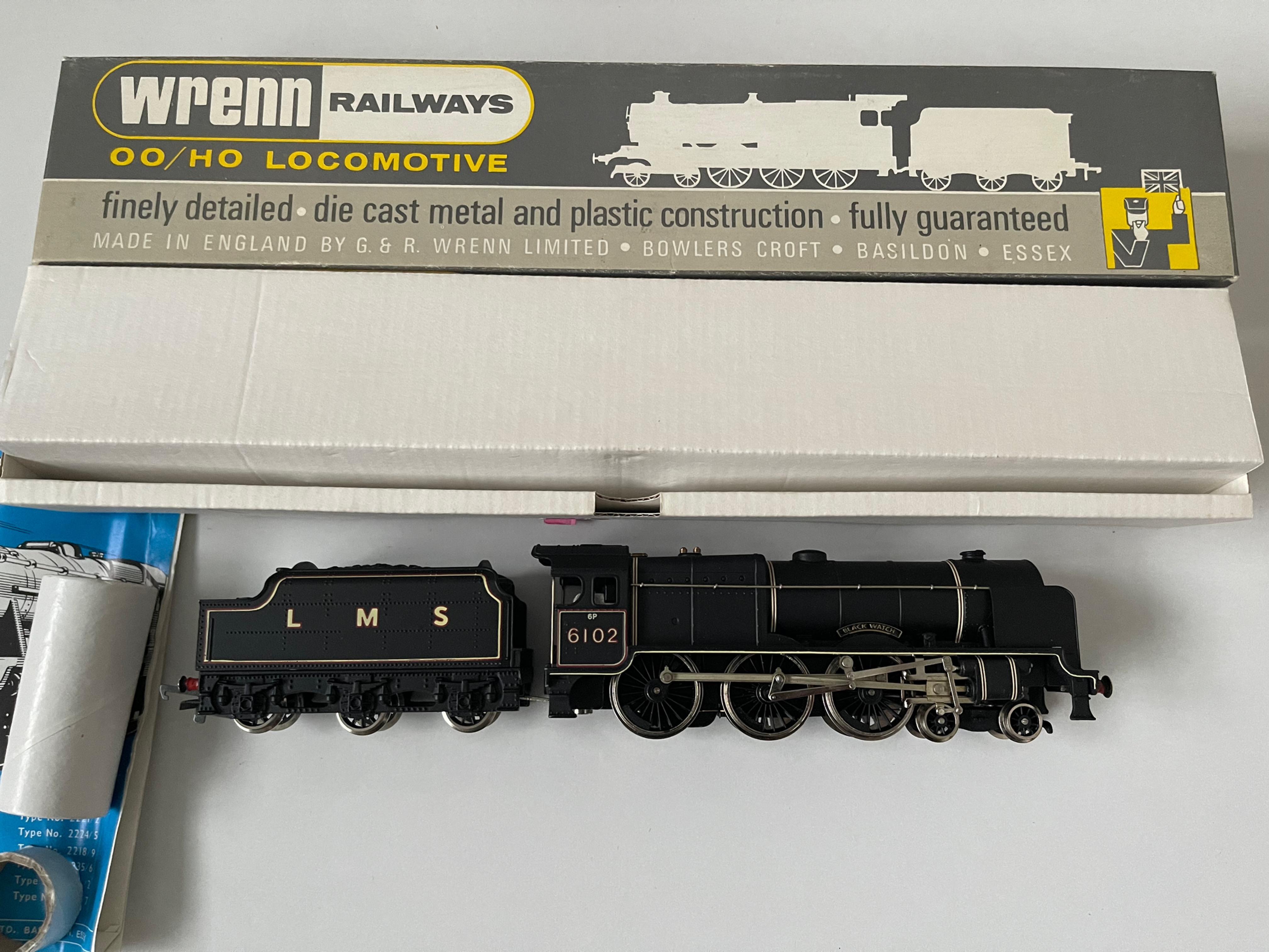 W2261 4-6-0 ROYAL SCOT BLACK WATCH LMS BLACK LOCO & TENDER