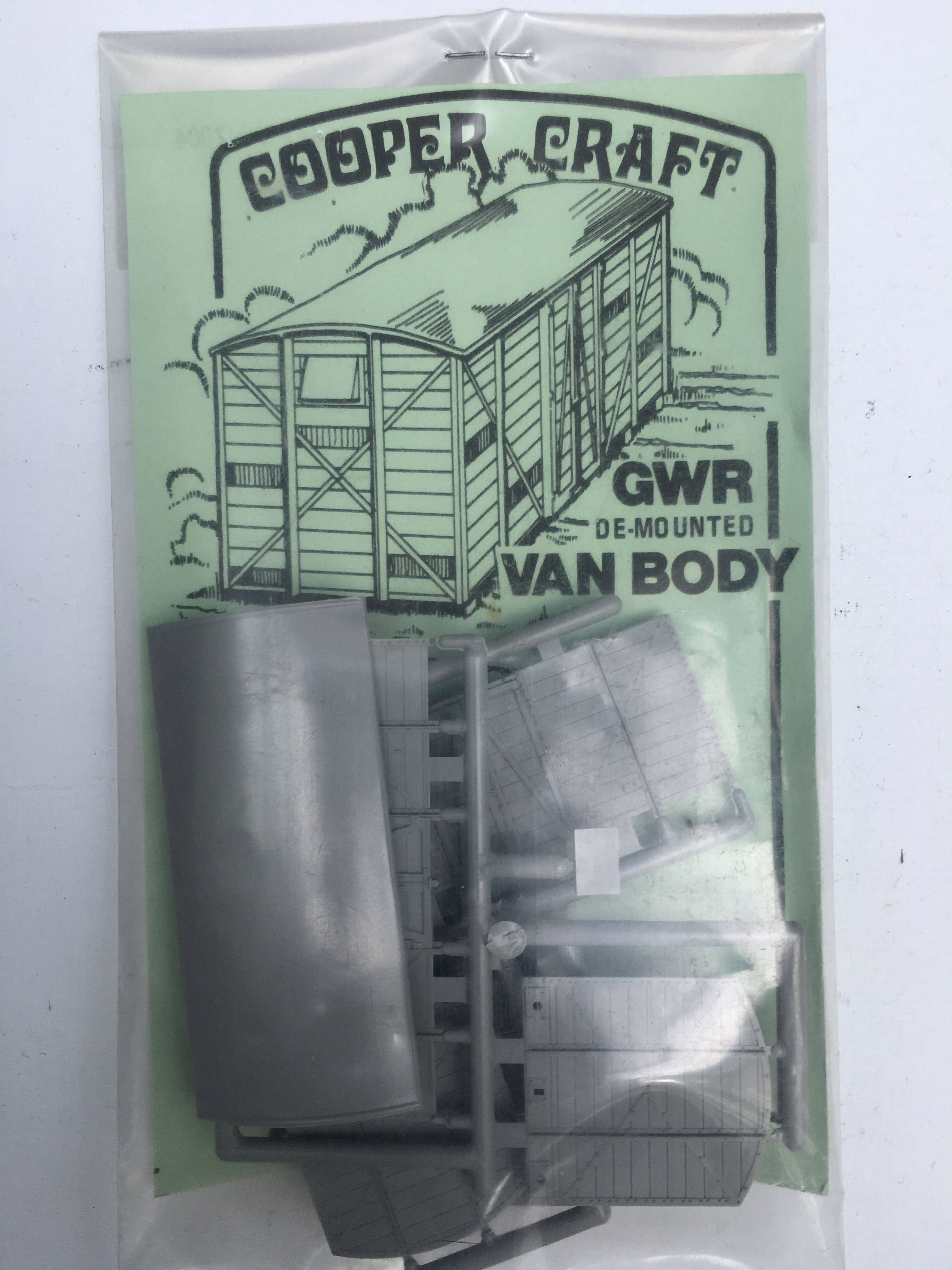 COOPER CRAFT 2004 G.W.R. DE-MOUNTED GOODS VAN BODY