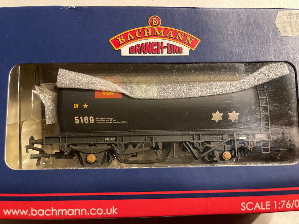 Thumbnail: 37-577Y TTA TANK WAGON SHELL BP BLACK WEATHERED