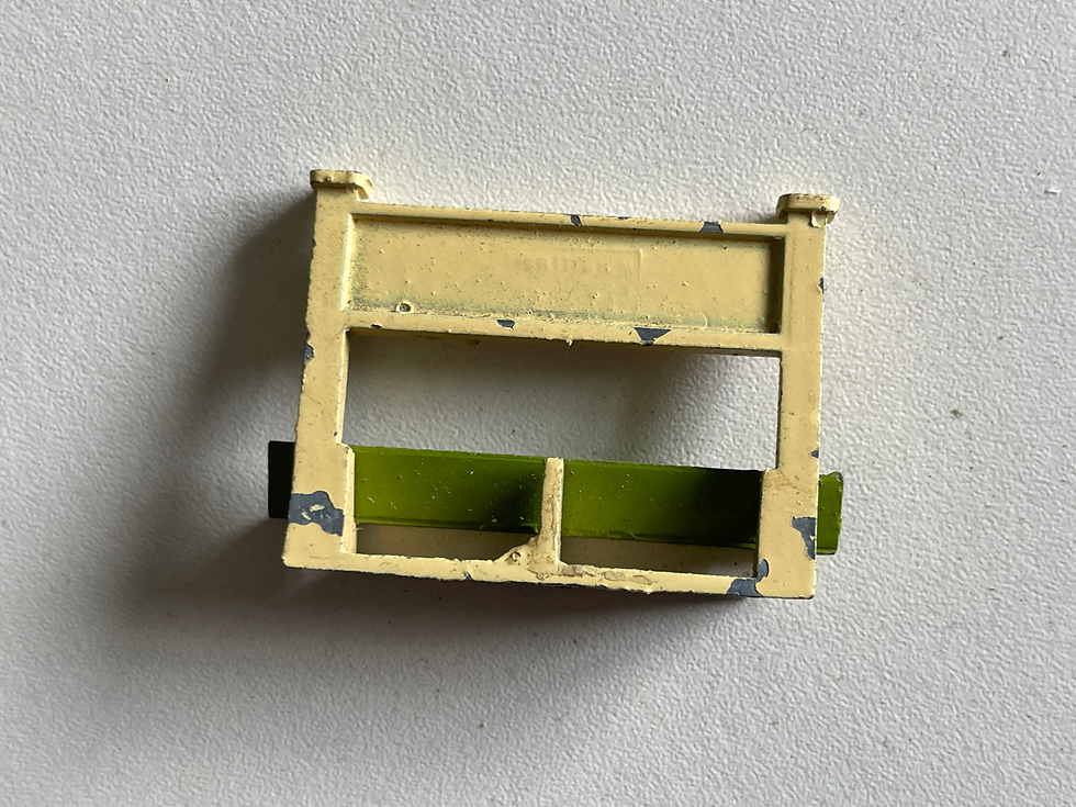 Thumbnail: WARDIE MASTER MODELS No 39 STATION SEAT