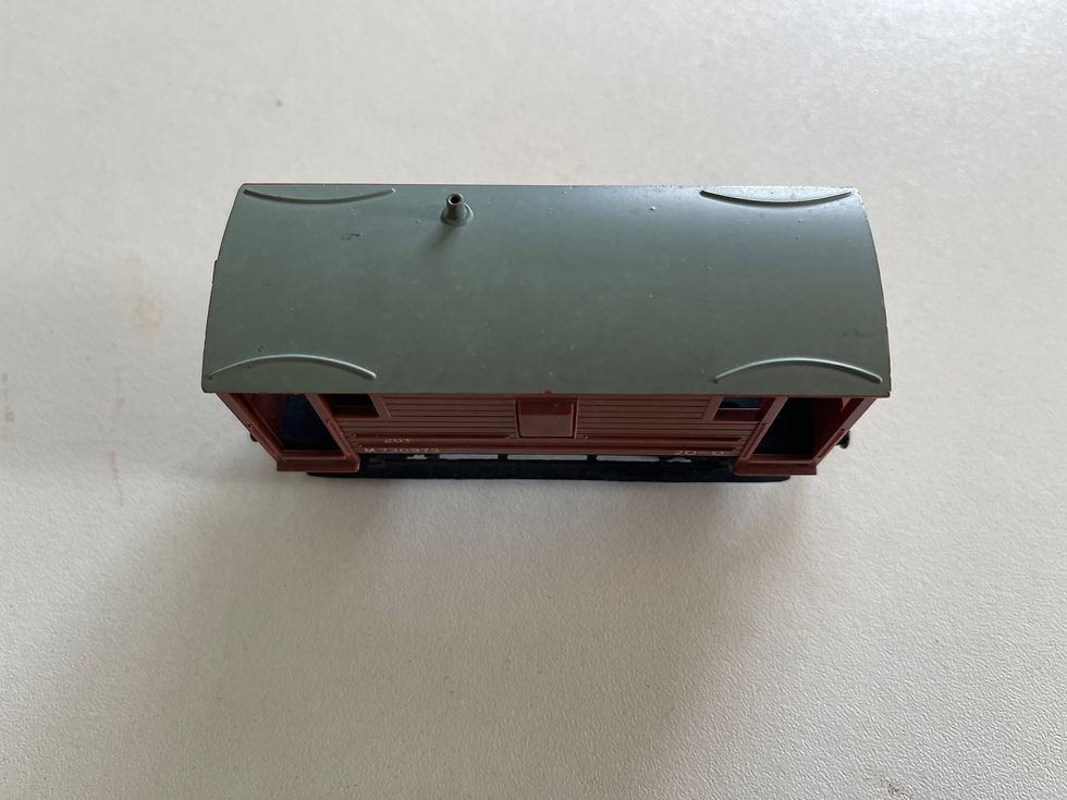 Thumbnail: 4310 20 TON GOODS BRAKE VAN M730973 (Plastic couplings)