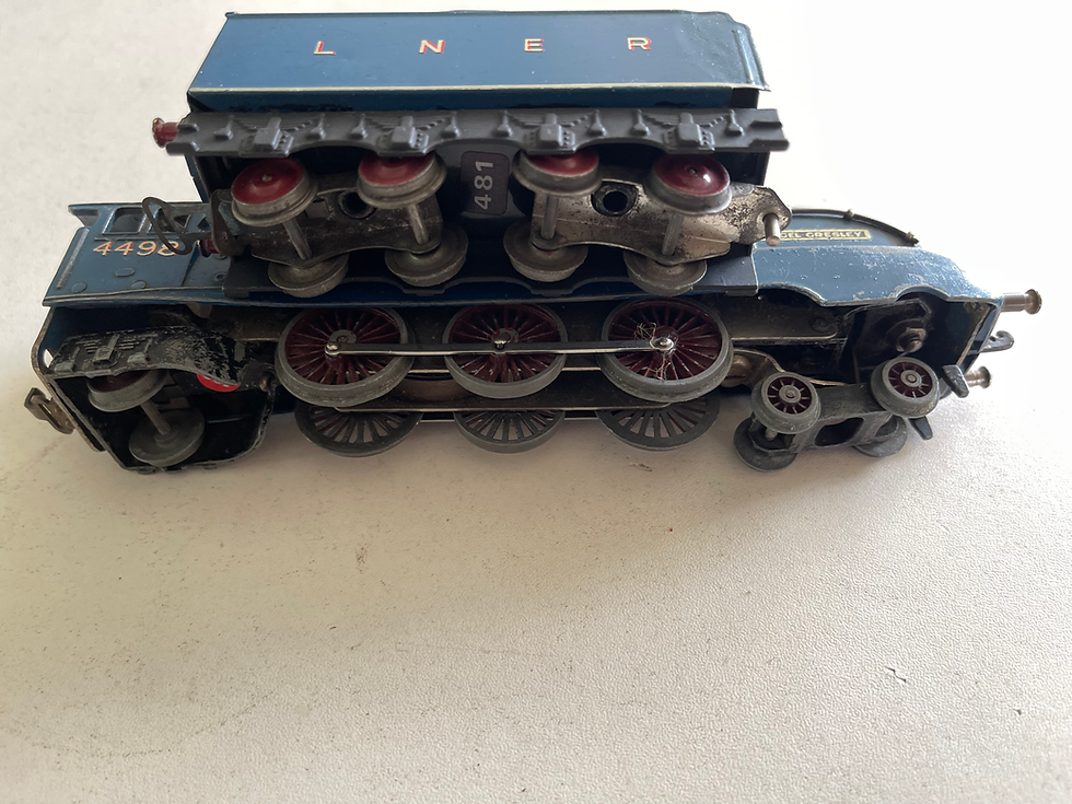 Thumbnail: PRE-WAR CLOCKWORK L.N.E.R. 4-6-2 SIR NIGEL GRESLEY LOCOMOTIVE & TENDER