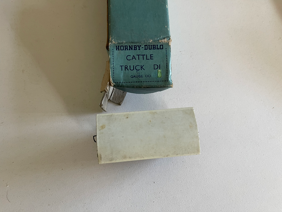Thumbnail: DR371 D1 CATTLE TRUCK GW 3/1948