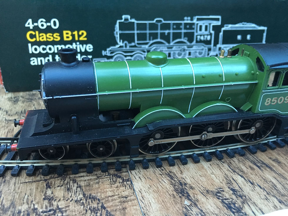 Thumbnail: R.150 LNER 4-6-0 CLASS B12/13  LOCOMOTIVE 8509