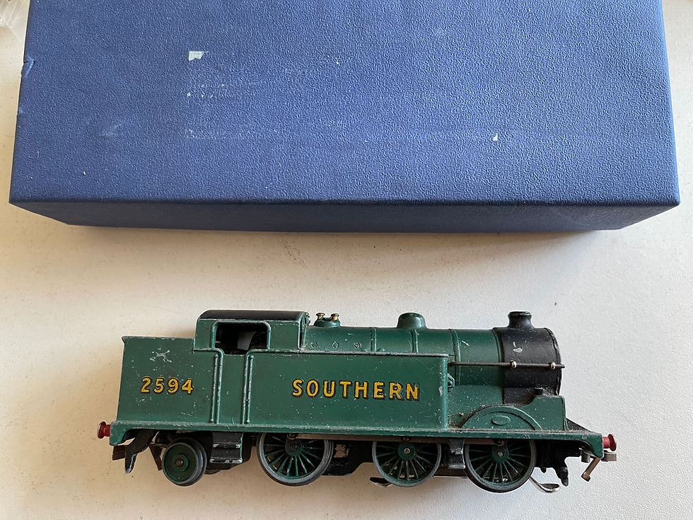 Thumbnail: EDL7 0-6-2 SOUTHERN TANK LOCOMOTIVE 2594