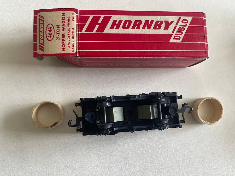 Thumbnail: 4644 21 TON HOPPER WAGON BOXED