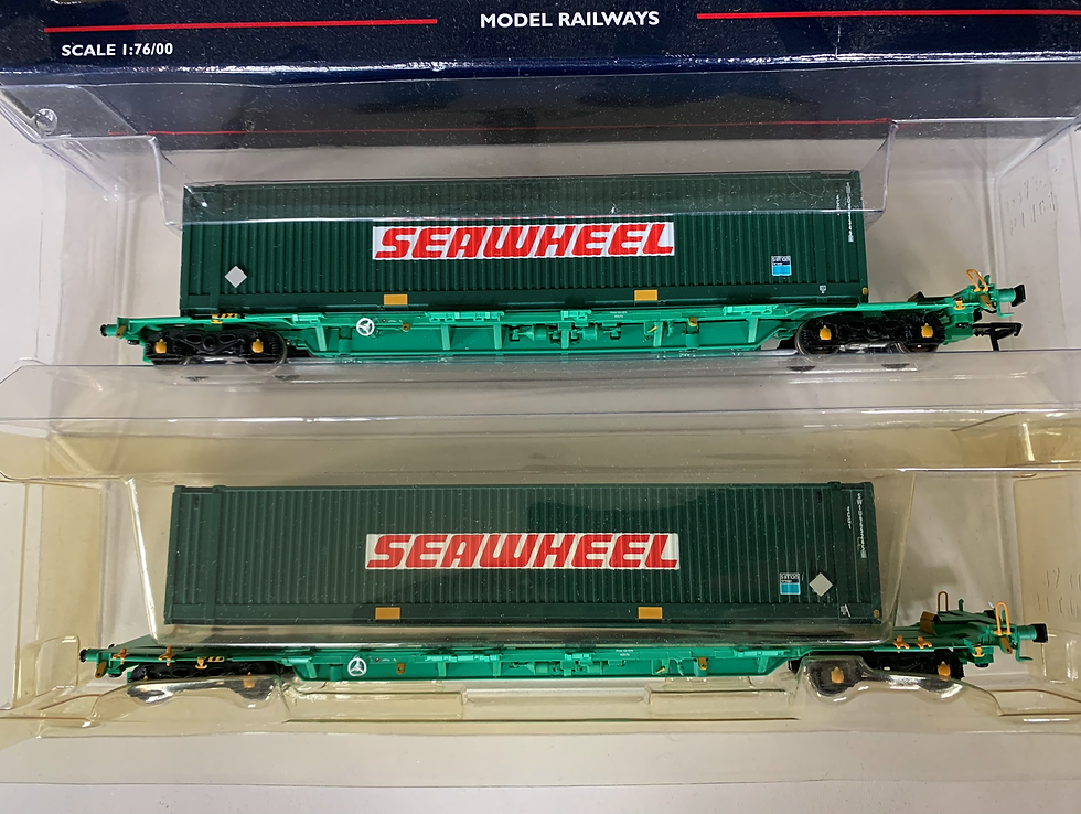 Thumbnail: 37-301B INTERMODEL BOGIE WAGON WITH 2 45ft CONTAINERS - SEAWHEEL